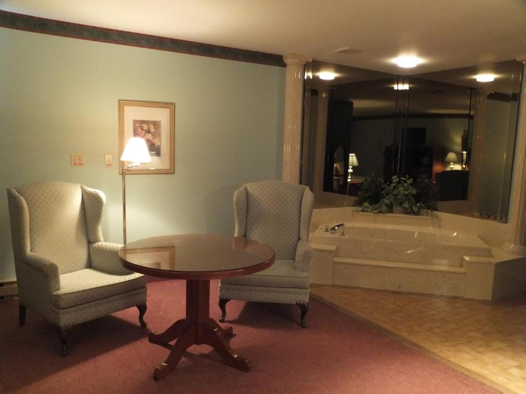 Ivy Rose Motor Inn ウィンザー エクステリア 写真